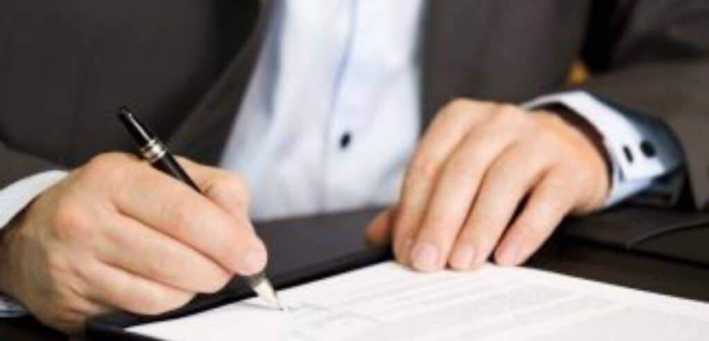 What to Watch Out for in Merchant Service Contracts